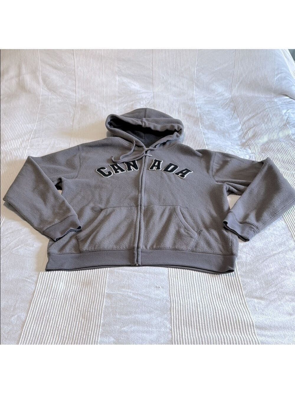 Old Navy Gray Fleece Hoodie Size Large